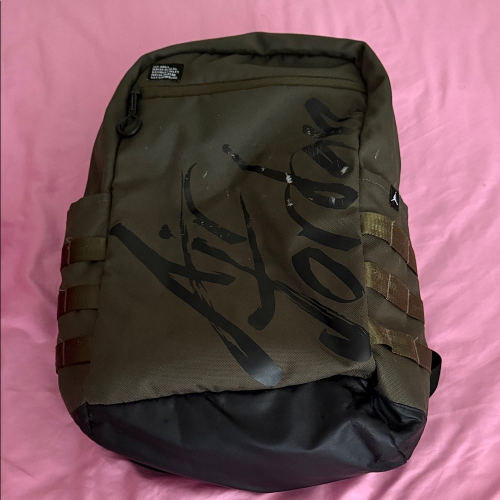 Jordan Men's Backpack in Olive and Black